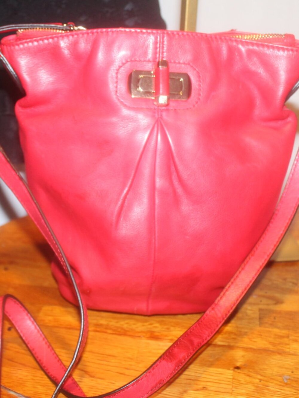 True Red B.Makowsky Super Soft Leather Shoulder Bag Crossbody Purse
